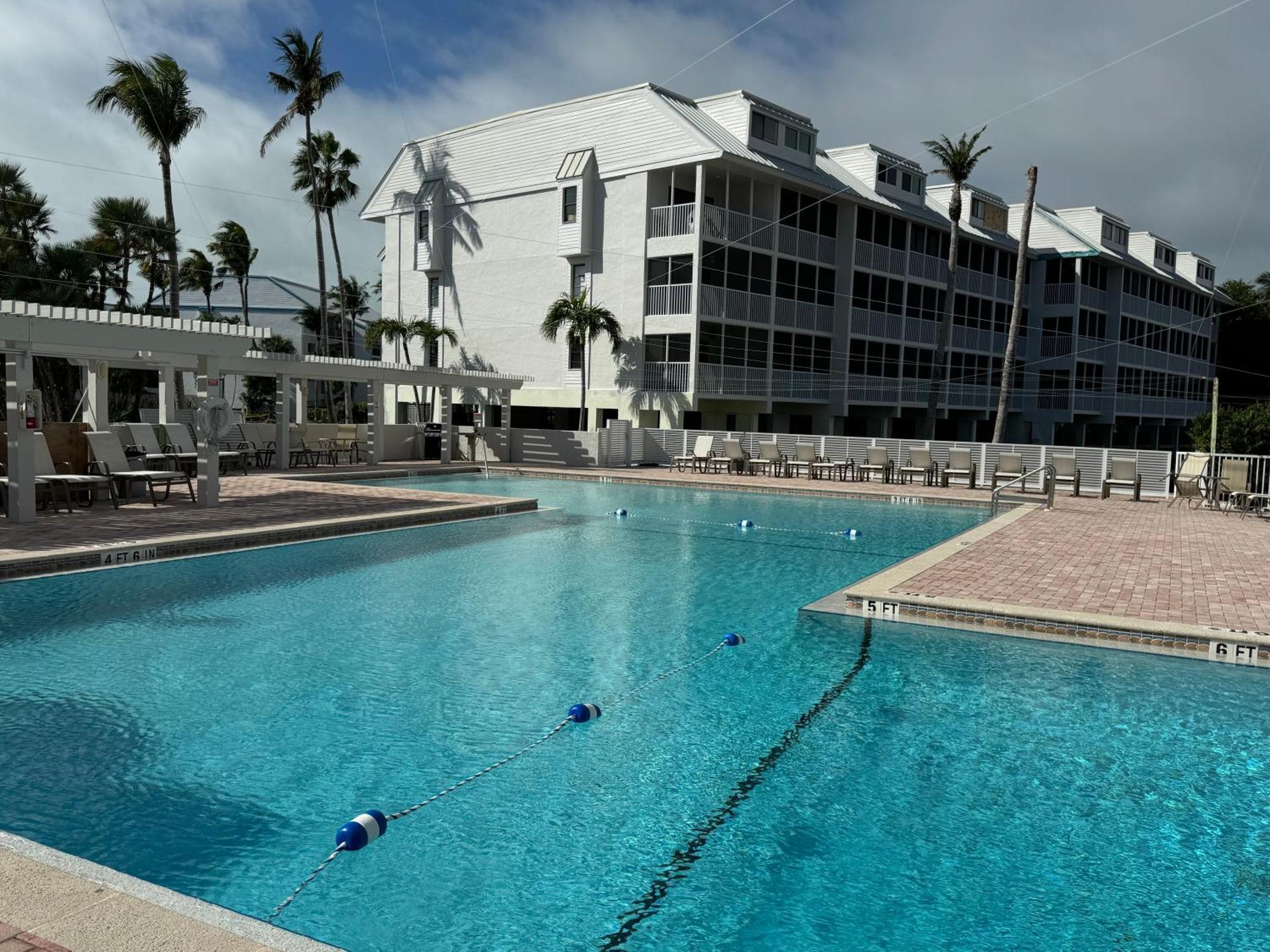 Captiva Bayside 1 Bedroom 2 Bath - Sleep 4 Apartment *