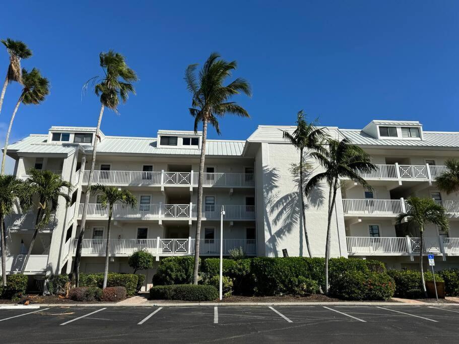 Apartment Captiva Bayside 1 Bedroom 2 Bath - Sleep 4 Captiva Island